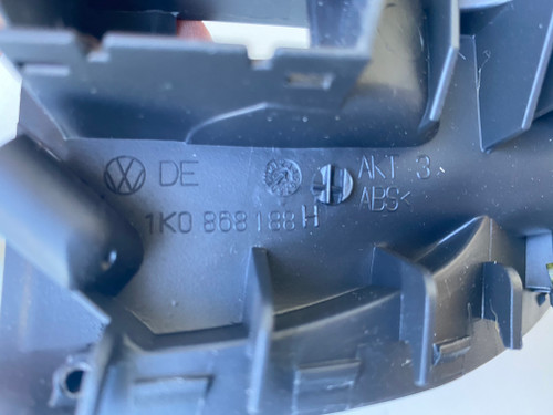 VW GOLF JETTA MK5 MK6 WAGON  RHR USED  INNER DOOR HANDLE 1K0 868 188 H