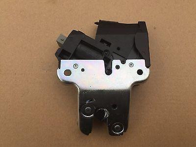 AUDI A5 COUPE 2008-2010 USED BOOT LOCK