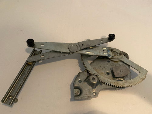 VW GOLF MK3 CONVERTIBLE USED RHR WINDOW REGULATOR 1E0 847 272 D