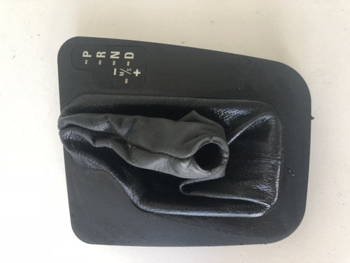 BMW E46 2001 - 2004 AUTO TIP TRONIC USED SHIFTER SURROUND 8 208 800