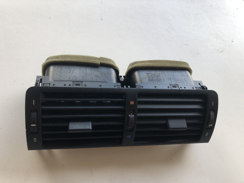 BMW E46 2001-2005 USED CENTRE AIR VENT 8370 742