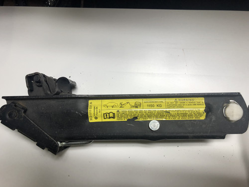 VW PASSAT 3C 2004-2012 USED JACK 3C0 011 031 A