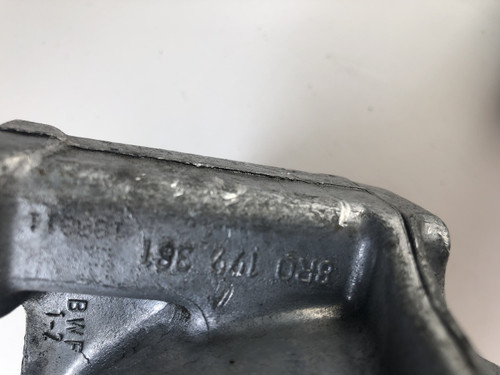 AUDI A4 B8 AUDI A5 2L TURBO CDN ENGINE USED LH ENGINE MOUNT 8R0 179 381