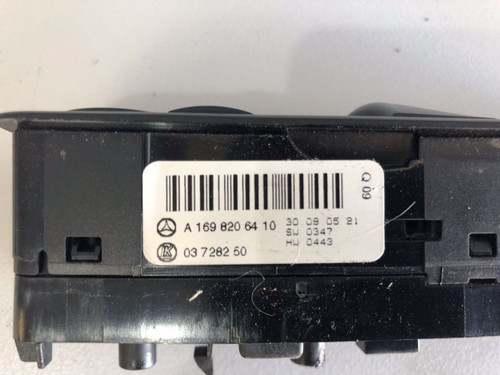MERCEDES W169 2005-2012 USED WINDOW SWITCH PACK A 169 820 64 10