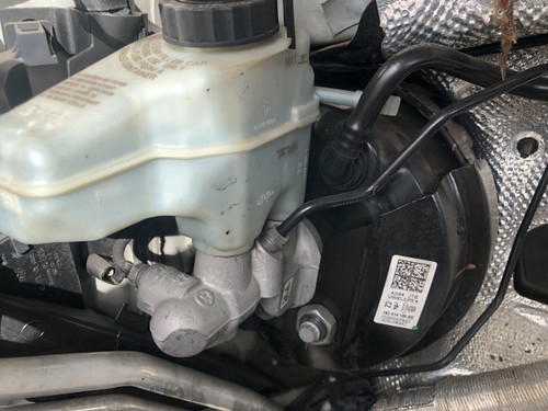 VW CADDY 2010-2014 USED BRAKE BOOSTER 1K2 614 105 BG
