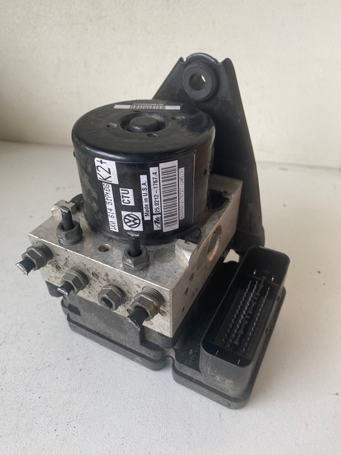 VW JETTA MK6 2012 TWIN CHARGED USED ABS PUMP 1K0 614 517 DG ATE 1K0907379BJ