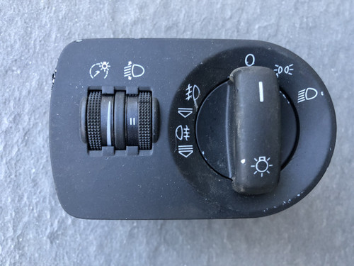 AUDI A3 8P USED HEADLIGHT SWITCH 8P2 941 531 L