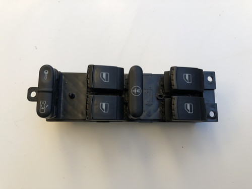 VW GOLF BORA MK4 1998-2004 USED WINDOW SWITCH PACK  1J4 959 857