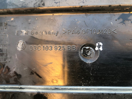 VW GOLF MK5 BLG GT  PETROL USED TOP ENGINE COVER 03C 103 925 BB