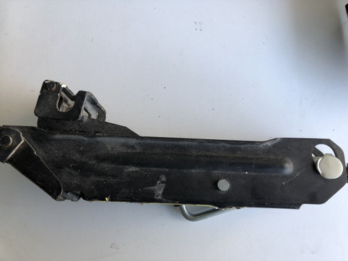 VW CADDY  2005-2015 USED JACK 2K0 011 031 A