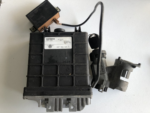 VW GOLF MK3 1995-1997 2L USED IMOBILIZER SET 037 906 025 R