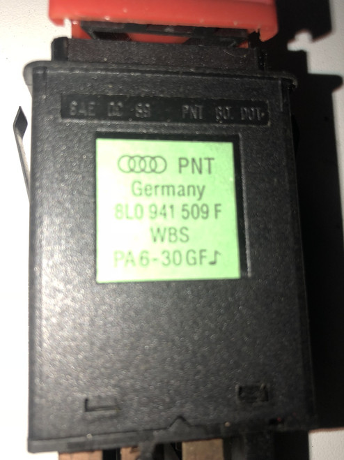 AUDI A3 8L USED HAZARD LIGHT SWITCH 8L0 941509 F