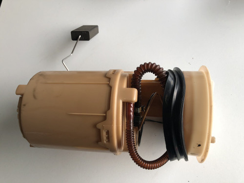 VW GOLF BORA MK4 USED FUEL PUMP 1J0 919 051 H