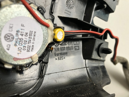 VW GOLF MK4 1998-2004 RHF INNER MIRROR COVER / SPEAKER 1J0 837 994 B