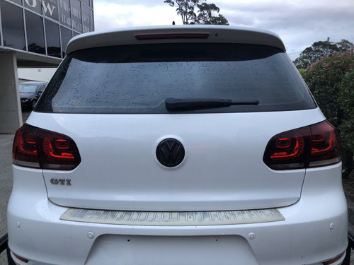 VW GOLF MK6 GTI USED WHITE TAILGATE B9A PAINT CODE