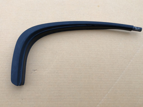 BMW E46 SEDAN 1998-2004 USED RHR REAR ROOF TRIM IN BLACK