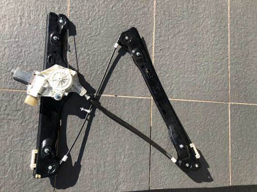 BMW E90 2005-2010 USED LHF WINDOW REGULATOR WITH MOTOR 7060265S  7060265-12