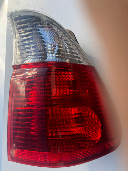 BMW E53 X5 2003-2005 USED RH TAIL LIGHT