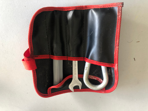 BMW E46 318TI COMPACT  1998-2004 USED TOOL KIT