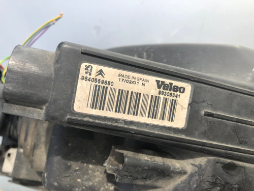 PEUGEOT 206 1999-2003 USED RH HEADLIGHT  9640559680