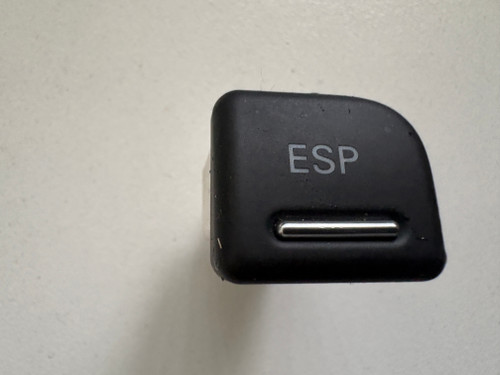 AUDI A4 B7 USED GENUINE ESP SWITCH 8E2 927 134 B