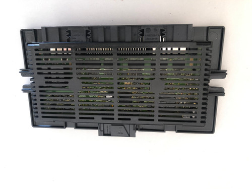 BMW E87 USED FOOT WELL MODULE 6135 9128179-01