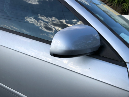 AUDI A3 8P SPORTSBACK 2005-2008 USED RH DOOR MIRROR IN SILVER PAINT CODE LX7W