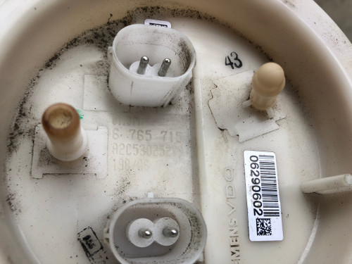 BMW E90 325I USED FUEL PUMP 6 765 715