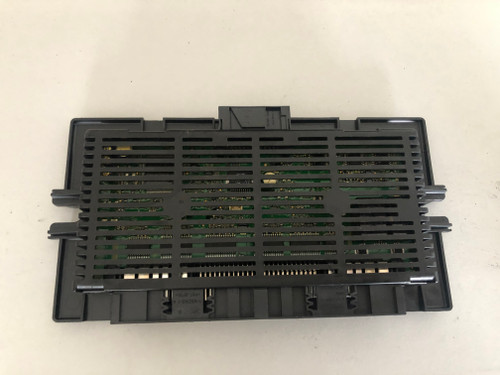 BMW E90 USED FOOT WELL MODULE 6135 9128187-01