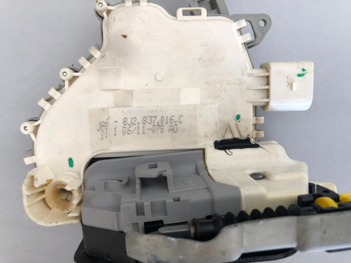 AUDI A1 A4 A5 Q7 USED RHF DOOR LOCK MECHANISM 8J2 837 016 C