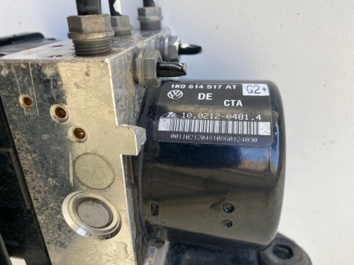 VW GOLF MK6 USED ABS PUMP 1K0 614 517 AT  1K0 907 379 AJ