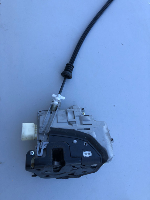 VW PASSAT 3C 2005-2010 USED RHF DOOR LOCK MECHANISM 3C2 837 016 A