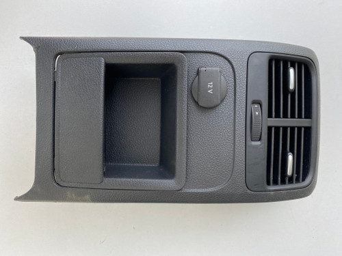 VW JETTA  2011-2014 USED REAR AIR VENTS 5C6 864 298 A