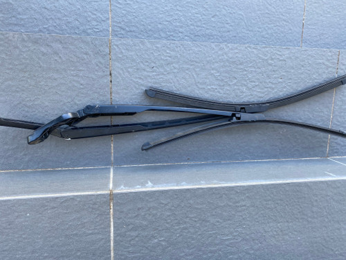 AUDI A6 ALLROAD USED WIPER ARMS 4F2 959 408 B