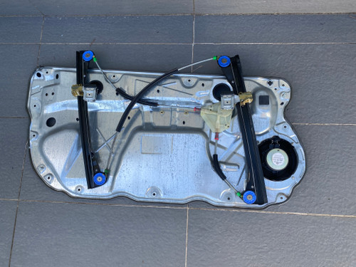 VW POLO 9N GTI 3 DOOR USED RH DRIVERS SIDE WINDOW REGULATOR  6Q3837402