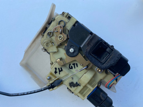 VW POLO 9N GTI 3 DOOR USED RH DOOR LOCK MECHANISM D3B2 837016 R