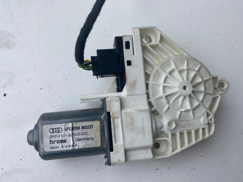 AUDI A6 4F USED RHF WINDOW MOTOR  4F0 959 802 D