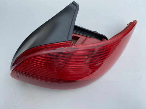 PEUGEOT 206 EARLY HATCH USED RH TAIL LIGHT 