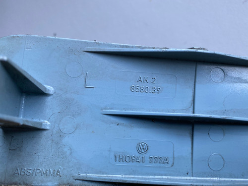 VW GOLF MK3 USED LH BAR REFLECTOR 1H0 941 777 A