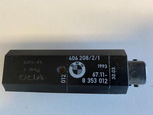 BMW E36 USED FRONT DOOR LOCK ACTUATOR 6 PIN 67.11-8 353 012