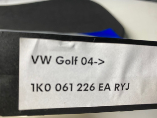 VW GOLF MK5 MK6 NEW GENUINE  BLACK REAR FLOOR MATS 1K0 061 226