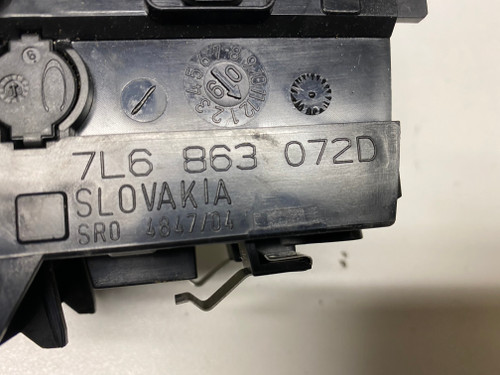 VW TOUAREG CENTRE CONSOLE REAR STORAGE NEW  7L6 863 072 D