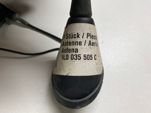 VW AUDI NEW GENUINE ROOF ANTENNA 1L0 035 505 C