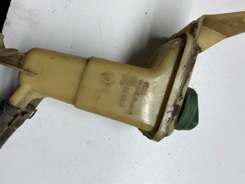 AUDI A4 B5 3B PASSAT USED POWER STEERING BOTTLE 8D0 422 373 C