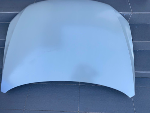 VW JETTA 2001-2018 NEW GENUINE BONNET 5C6 823 031 E