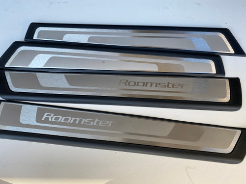 SKODA ROOMSTER DECORATIVE NEW GENUINE SEL TRIM SET KDA 770 002