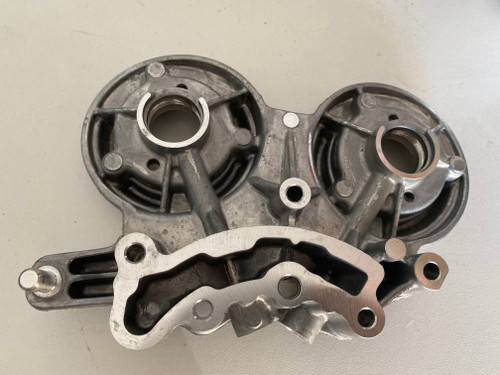 VW AUDI 2L TFSI NEW GENUINE CAM BEARING BRACKET 06L 103 144 H