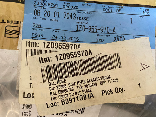 SKODA OCTAVIA 2 NEW GENUINE HEADLIGHT WASHER HOSE 1Z0 955 970 A