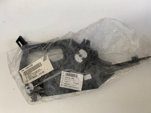 SKODA OCTAVIA 2 NEW GENUINE LH LOWER HEADLIGHT BRACKET 