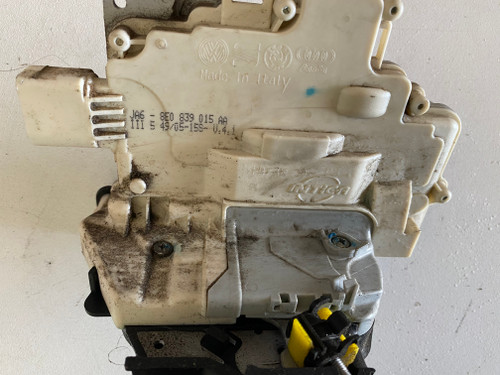 AUDI A4 B7 USED LHR DOOR LOCK MECHANISM 8E2 839 015 AA